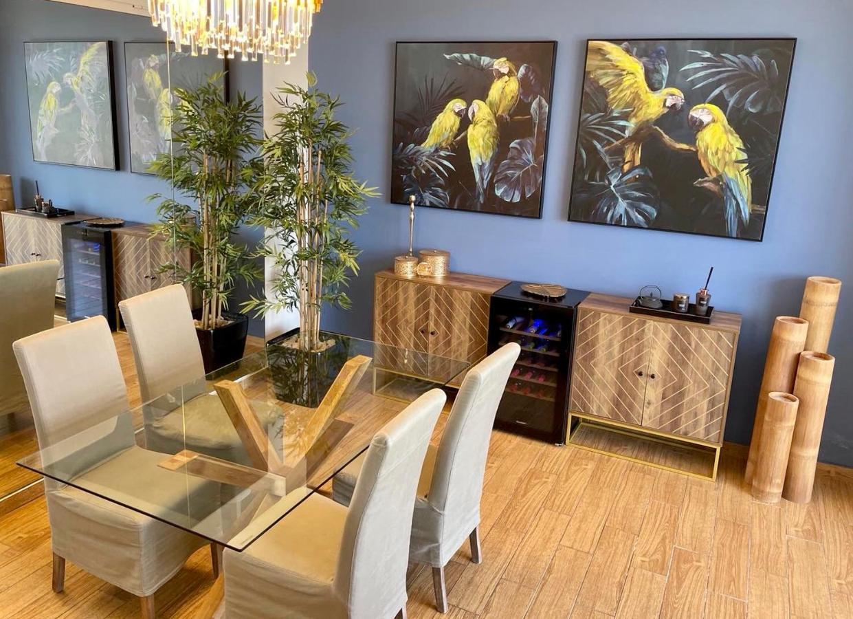 Flyviewflatsgold Privatehottub With Seaview Apartment Ixia  Exterior photo