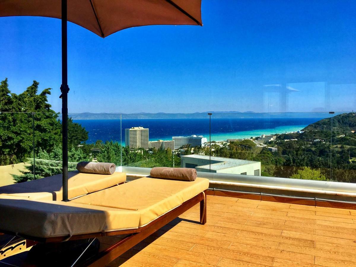 Flyviewflatsgold Privatehottub With Seaview Apartment Ixia  Exterior photo