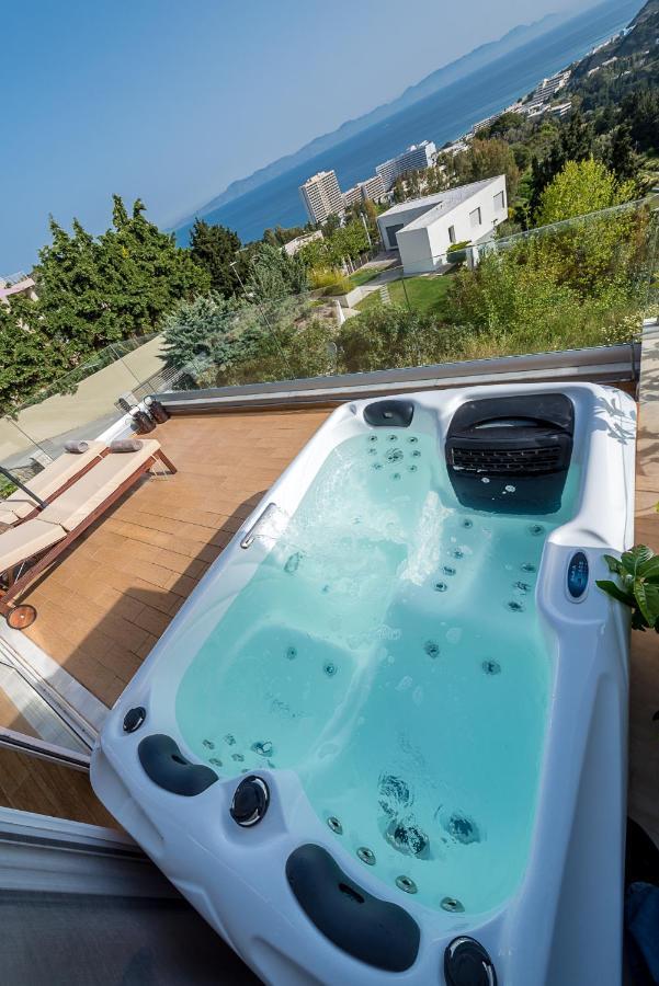 Flyviewflatsgold Privatehottub With Seaview Apartment Ixia  Exterior photo