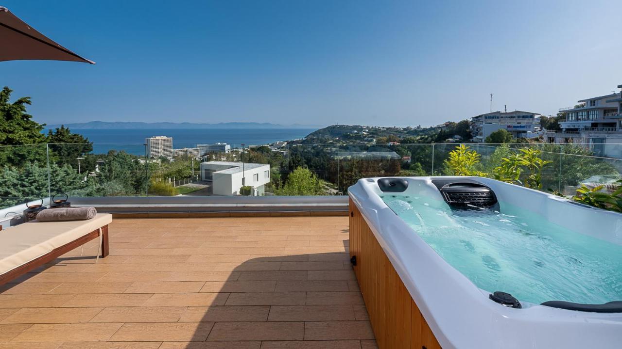 Flyviewflatsgold Privatehottub With Seaview Apartment Ixia  Exterior photo
